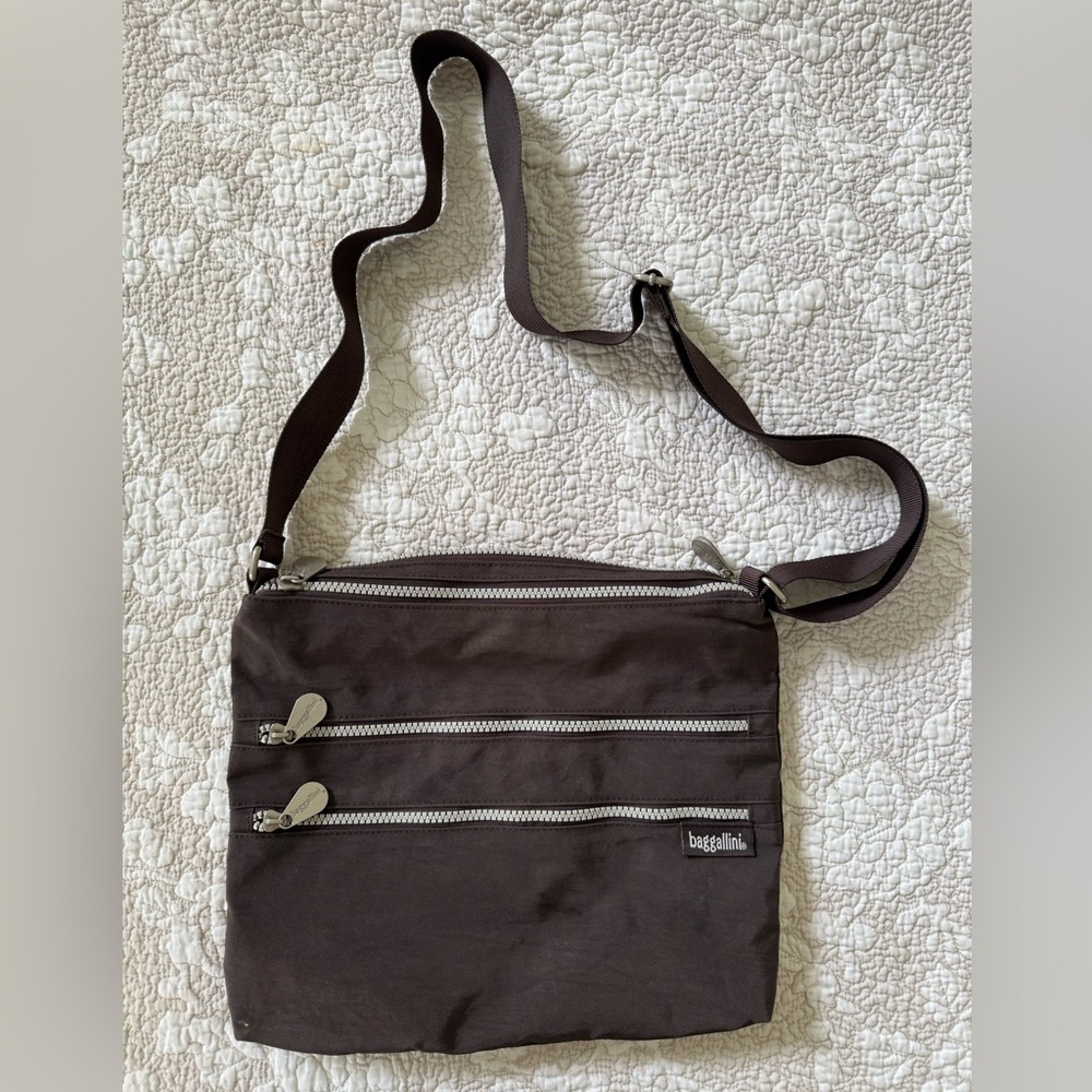 Baggallini Dark Brown Messenger Crossbody Bag